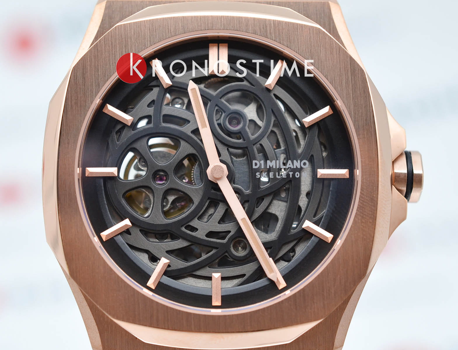 D1 Milano D1 Milano Skeleton SKBJ12,  италия мужские часы на браслете нержавеющая сталь с pvd-покрытием боковой вид