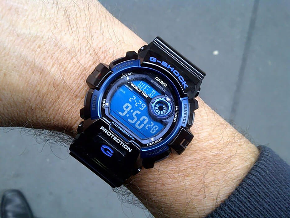 Casio Casio G-Shock G-8900A-1 G, наручные мужские часы фото под углом