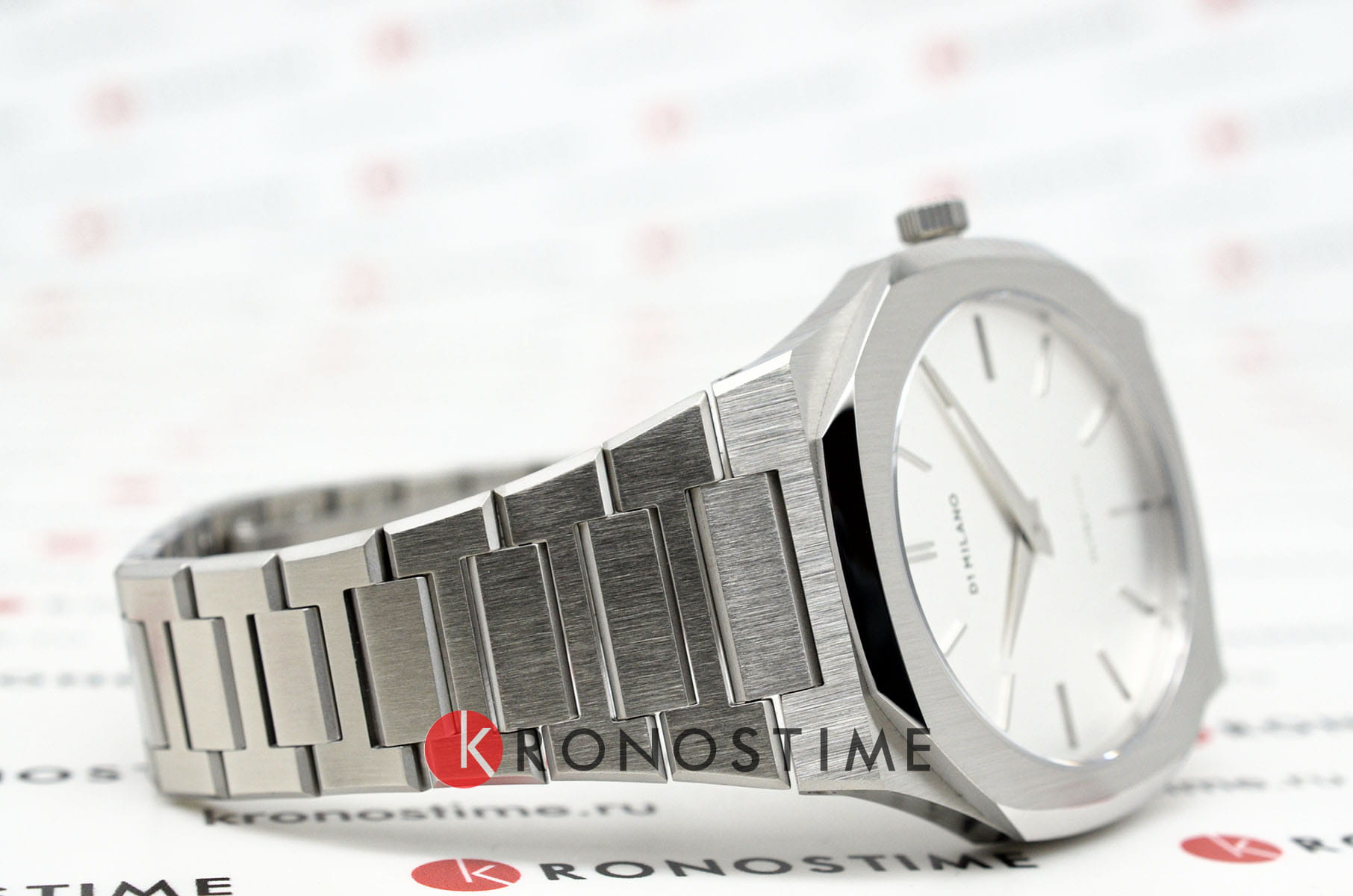 D1 Milano D1 Milano Ultra Thin UTBJ23,  италия мужские часы на браслете нержавеющая сталь 316l боковой вид