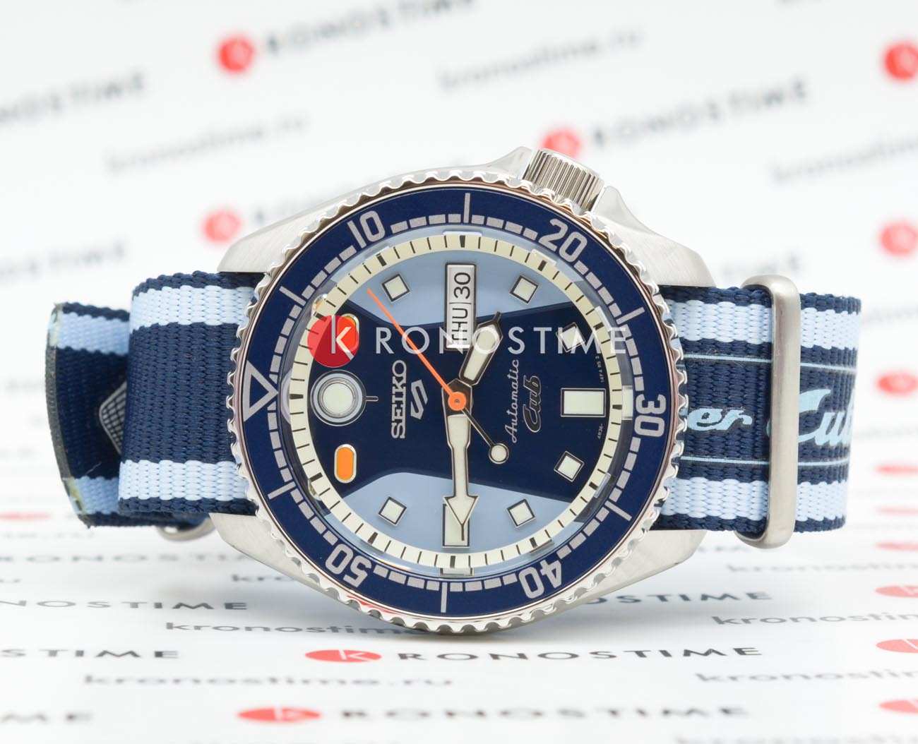 Seiko Seiko 5 Sports SRPK37K1 , наручные мужские часы фото под углом