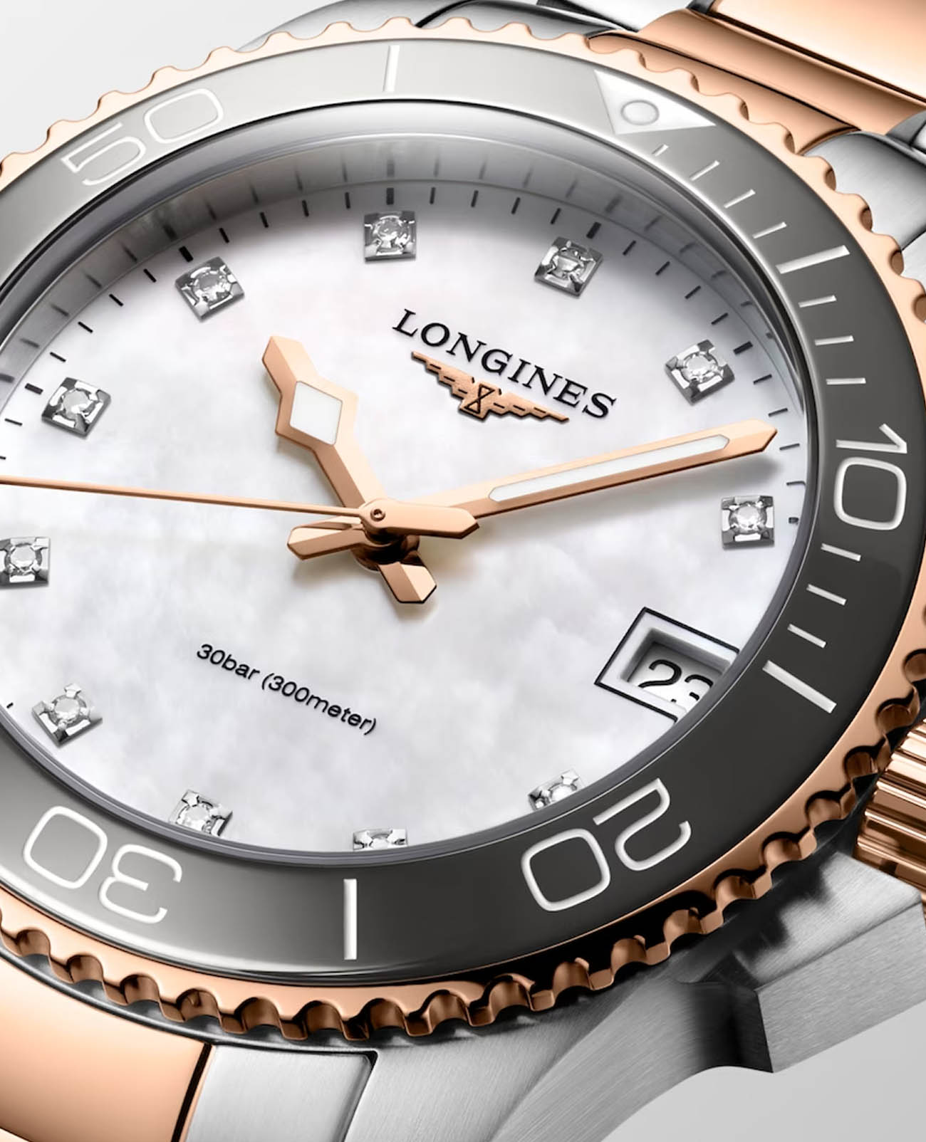 Longines Longines HydroConquest L3.370.3.89.6 , наручные женские часы фото под углом