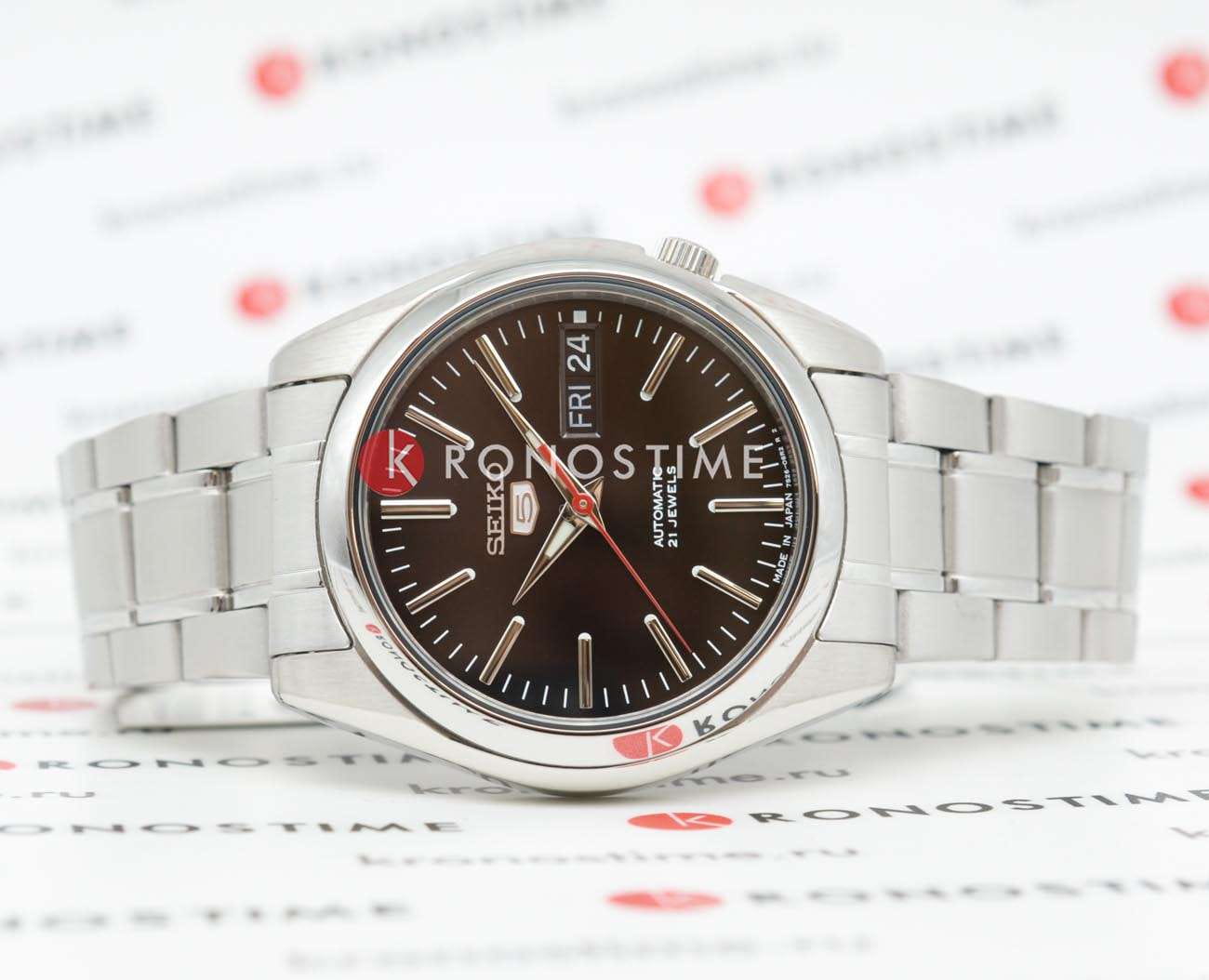 Seiko Seiko 5 Regular SNKL45J1 , наручные мужские часы фото под углом