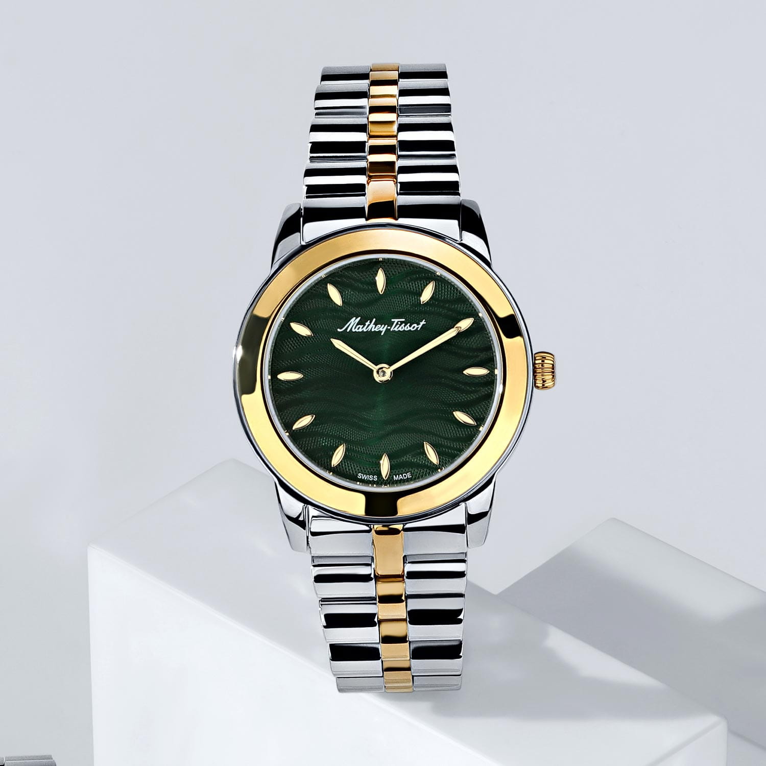 Mathey-Tissot Mathey-Tissot Artemis D10860BYV,  швейцария женские часы на браслете нержавеющая сталь с pvd-покрытием боковой вид