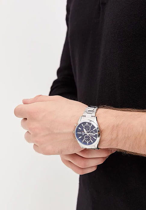 Casio Casio Edifice EFV-560D-2A EFV, наручные мужские часы фото под углом