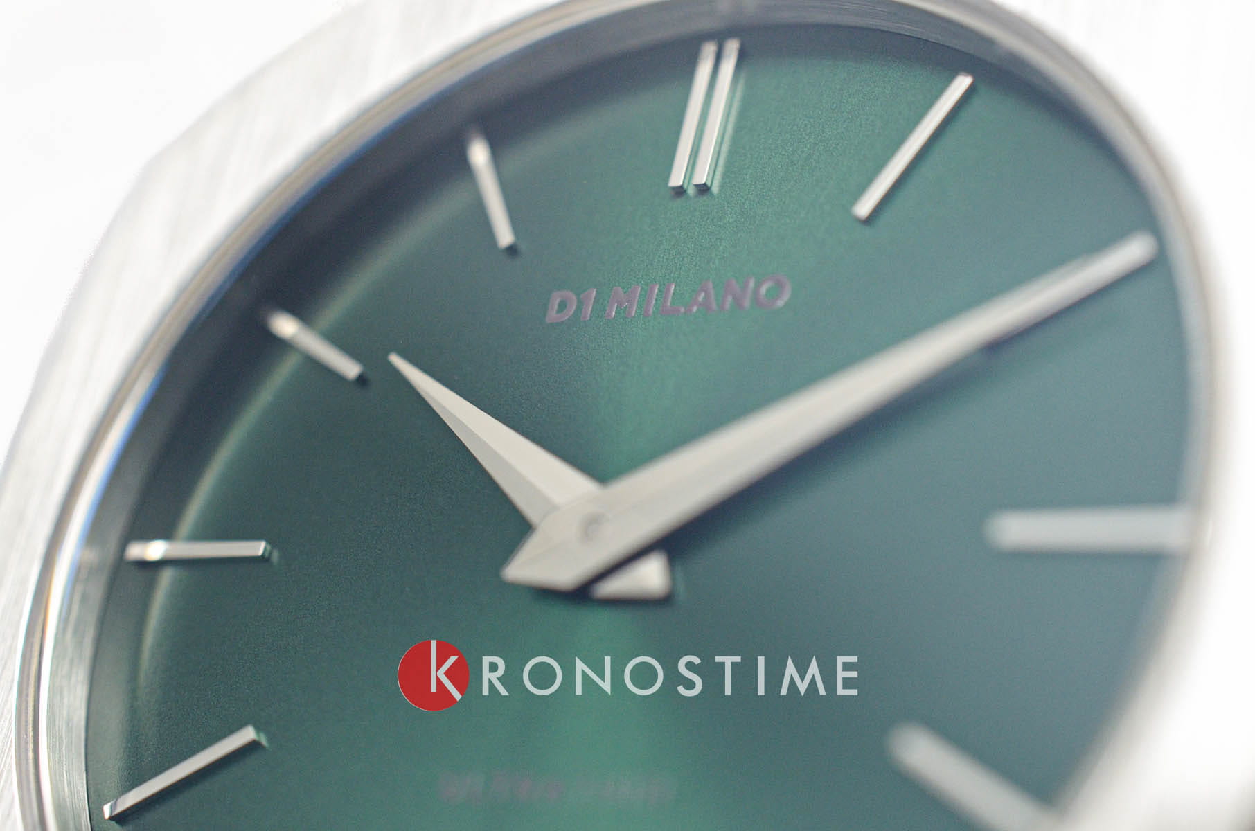 D1 Milano D1 Milano Ultra Thin UTBJ37 кварцевые мужские часы часы крупный план зеленый циферблата