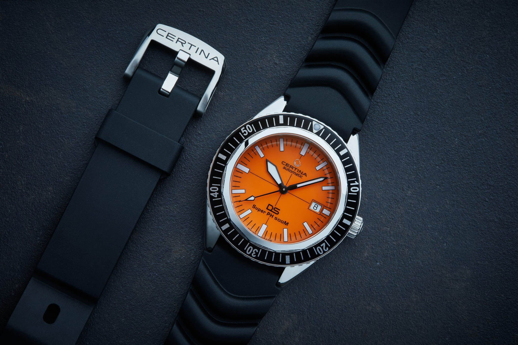 Оригинальные часы Certina Certina DS Super PH500M C037.407.17.280.10 механические калибр механизма powermatic 80.651 спираль баланса из nivachron общий вид