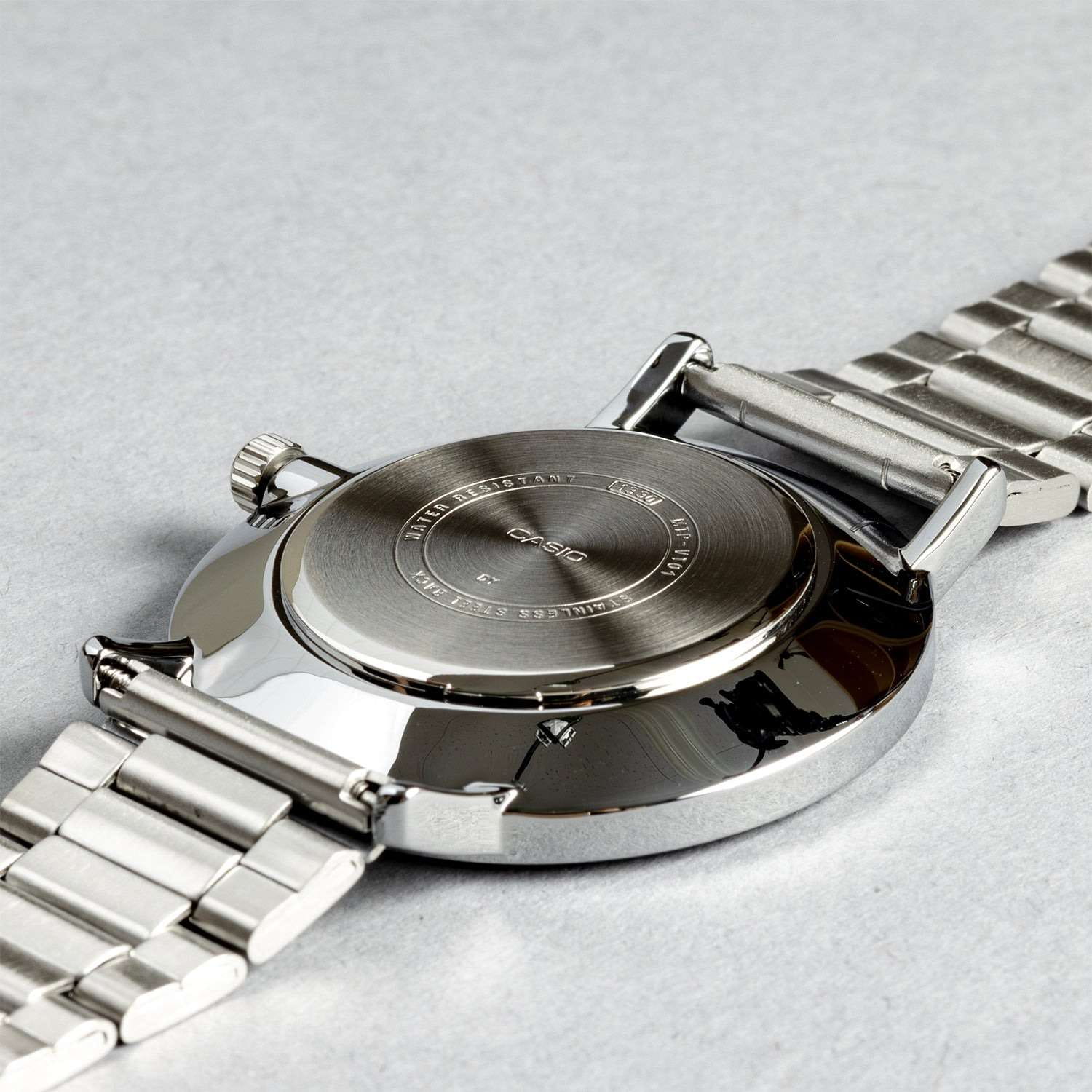 Casio Casio MTP-VT01D-7B кварцевые мужские часы часы крупный план серебристый циферблата