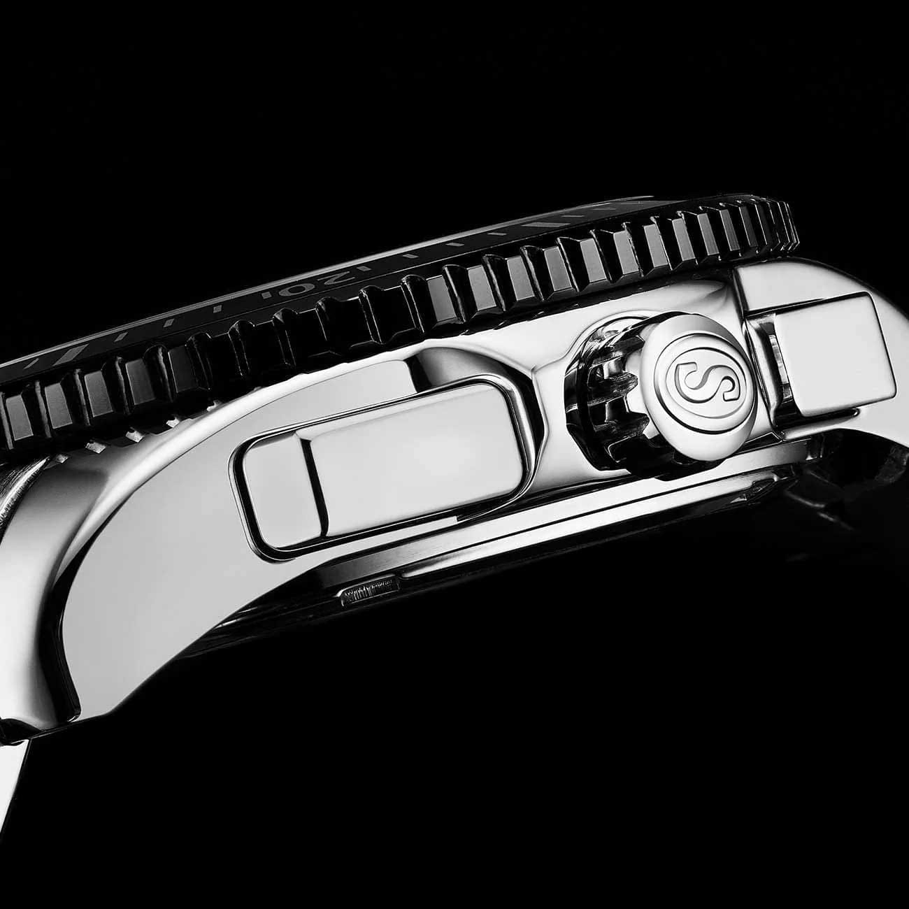 Оригинальные часы Stuhrling Stuhrling Aquadiver 4016.3 кварцевые калибр механизма  общий вид