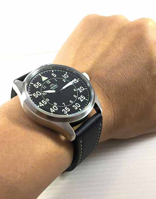 Orient Orient RA-AC0H03B1 (RN-AC0H03B) механические мужские часы часы крупный план черный циферблата