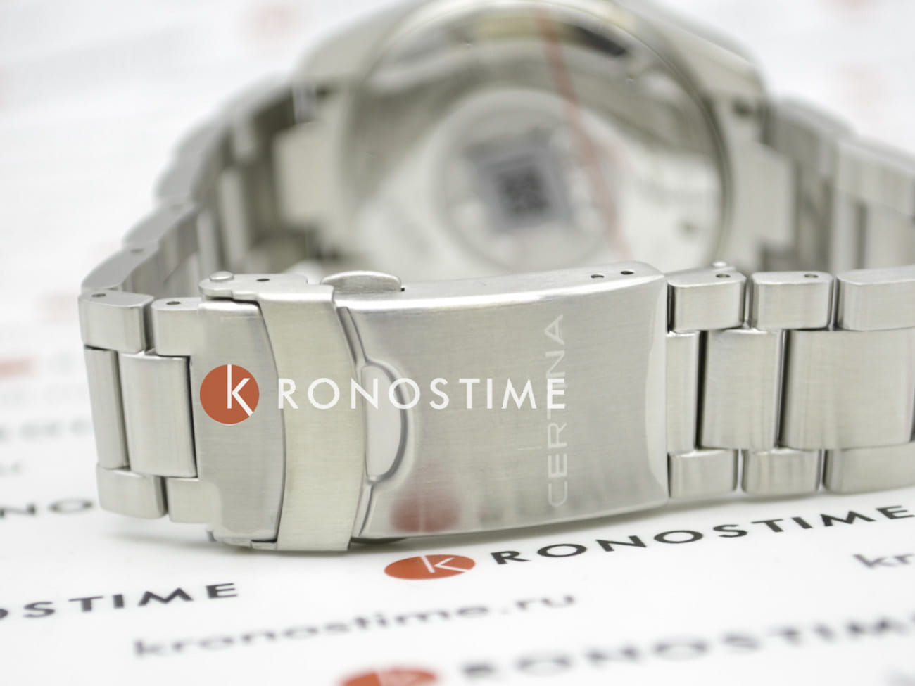 Certina Certina DS Action Chronograph C032.417.11.051.00 кварцевые мужские часы часы крупный план черный циферблата