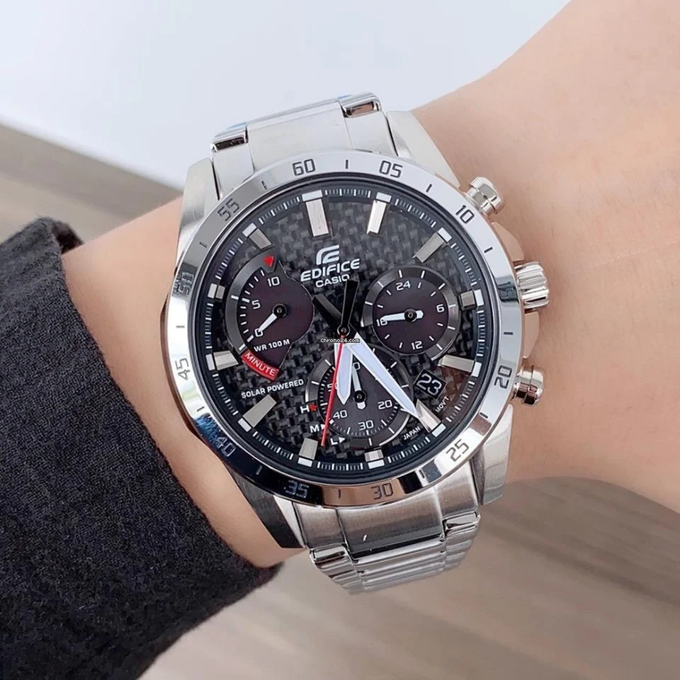 Casio Casio Edifice EQS-930D-1A, edifice япония мужские часы на браслете сталь с ip покрытием боковой вид