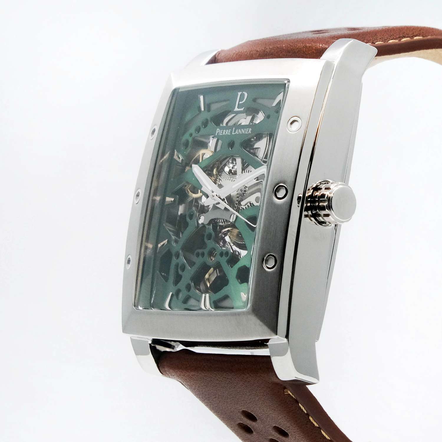 Pierre Lannier 342A174 мужские часы застежка крупным планом