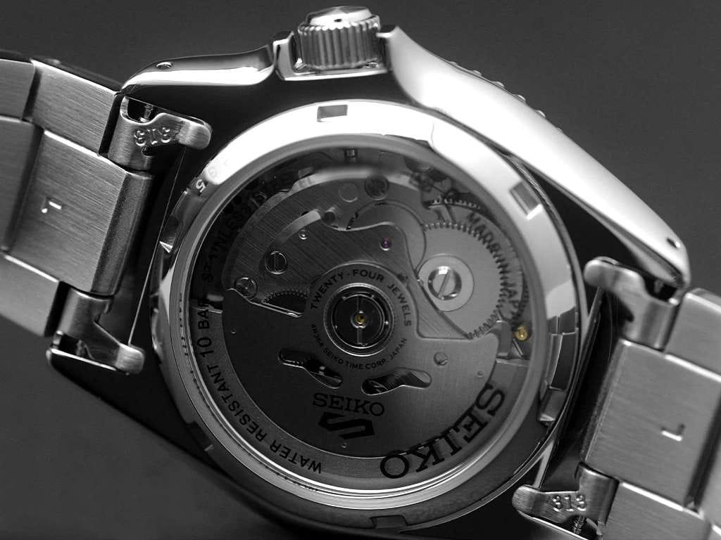 Seiko Seiko 5 Sports SBSA299, 5 sports япония мужские часы на браслете нержавеющая сталь боковой вид