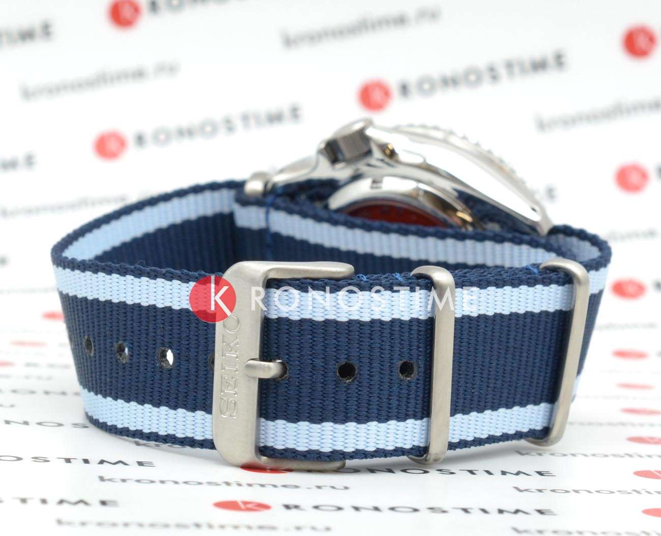 Seiko Seiko 5 Sports SRPK37K1 механические мужские часы часы крупный план  циферблата