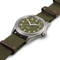 Часы Hamilton Khaki Field Quartz 38mm H69401960 фото 10